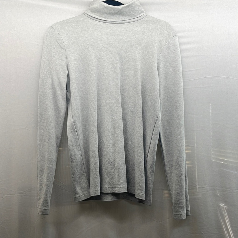 Womens St. John’s bay turtle neck.